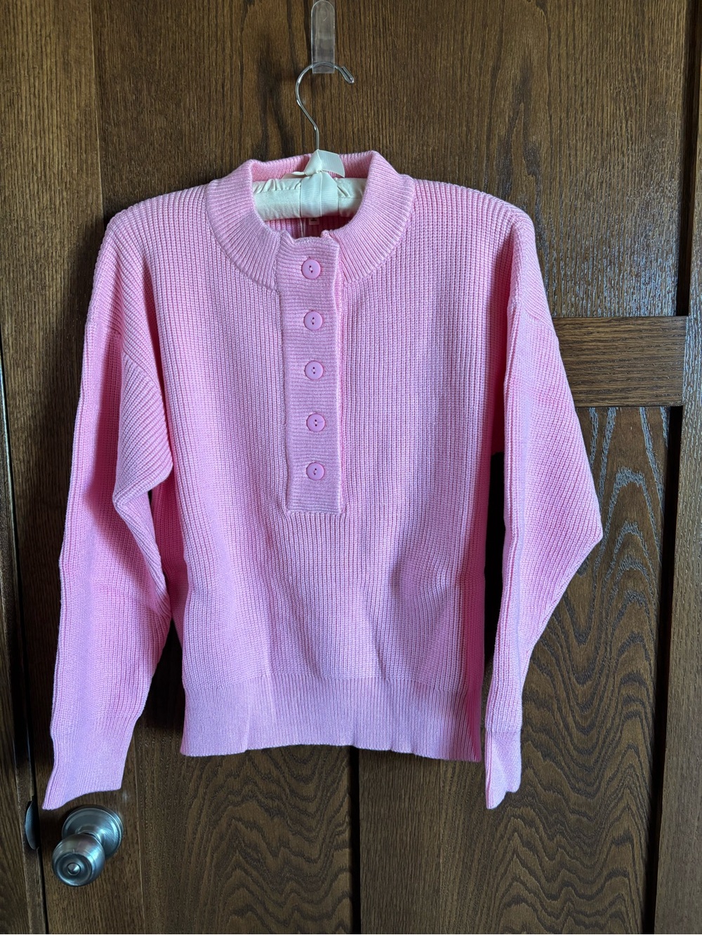 Long Sleeve Women’s Pink Button-Placket Knit Comfy Sweater Top.  Small